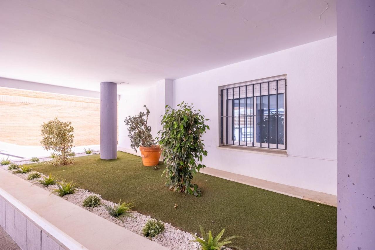 Sapphire Luxury - Parking Gratis Seville